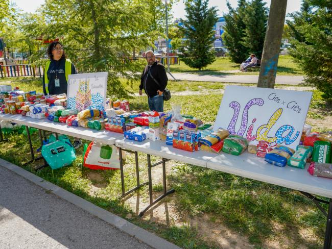 El CEIP La Zarzuela celebró una carrera solidaria entre sus alumnos a beneficio de la ONG “Cien por cien vida”