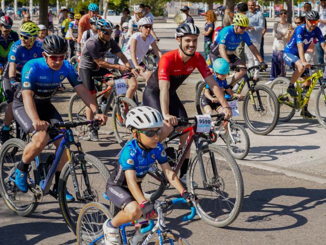 El alcalde, Alejandro Navarro Prieto, también participó en el Día de la Bici