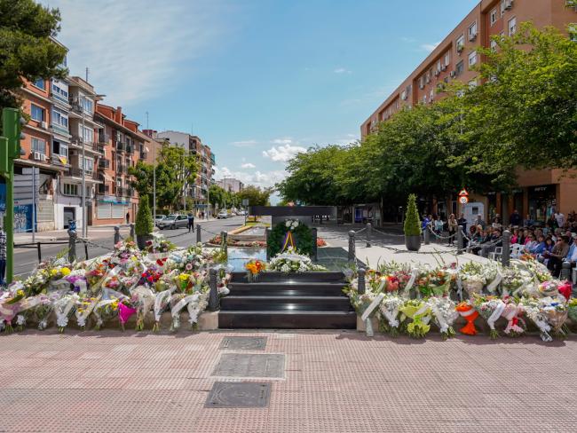 Torrejón de Ardoz recordó a las personas fallecidas por el COVID-19 con un sentido homenaje