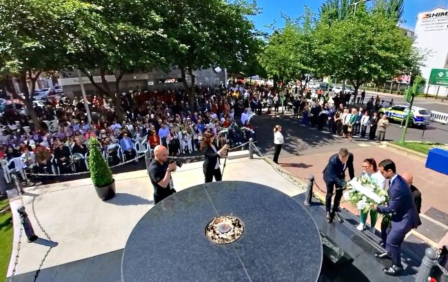 Torrejón de Ardoz recordó a las personas fallecidas por el COVID-19 con un sentido homenaje