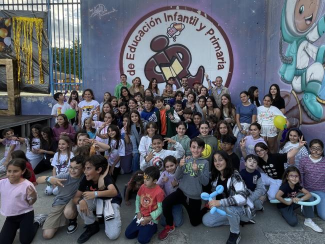 Los alumnos del colegio disfrutaron de una gran fiesta con motivo del 40 aniversario