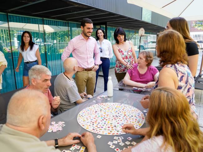 Nueva zona exterior de juegos biosaludables