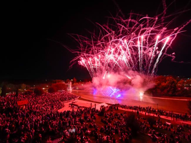 14º Aniversario del Parque Europa - Espectáculo Fuente Energy con final pirotécnico