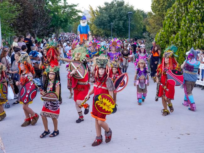 14º Aniversario del Parque Europa - Desfile Guachi