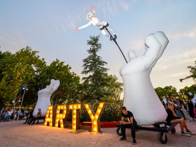 ARTY! WORLD