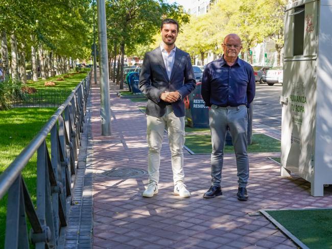 También se ha invertido en la mejora y remodelación de la acera de la avenida de Madrid paralela al Paseo de la Chopera entre la calle Turín y la avenida Virgen de Loreto