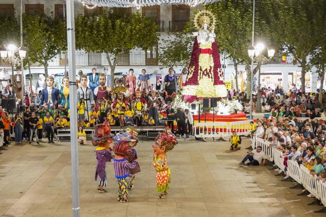Fiestas Patronales 2024 - Encuentro de Gigantes y Cabezudos