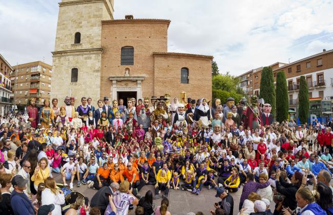 Fiestas Patronales 2024 - Encuentro de Gigantes y Cabezudos