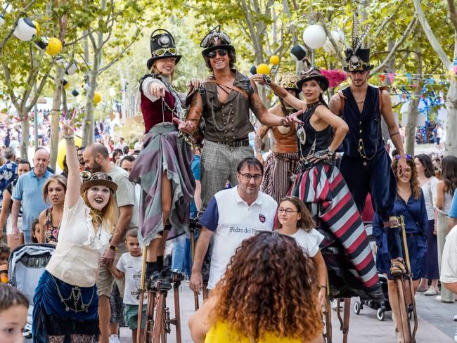 ARTY! WORLD, el Market + divertido