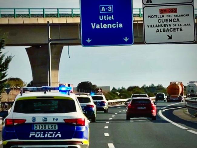 EL AYUNTAMIENTO DE TORREJÓN DE ARDOZ ENVÍA A VALENCIA DOS DISPOSITIVOS POLICIALES CON 22 AGENTES Y 11 VEHÍCULOS PARA AYUDAR A LOS AFECTADOS POR LA DANA