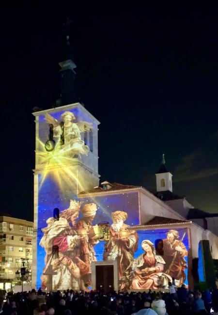 Espectacular regreso de Los Guachis a la Plaza Mayor en la inauguración de la nueva Plaza de Los Guachis, la novedosa Iluminación Navideña de la ciudad y la vuelta del impresionante espectáculo Fantasía de Navidad, videomapping sobre la fachada de la Iglesia