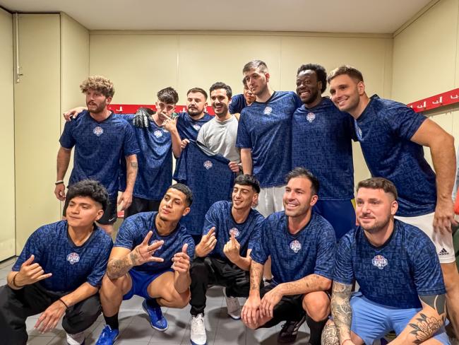 El Pabellón Jorge Garbajosa acoge un partido de fútbol sala de freestylers y creadores de contenido como una de las actividades previas a la gran final internacional de “Red Bull Batalla”
