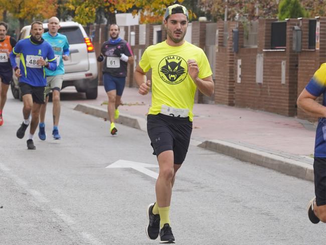 El alcalde, Alejandro Navarro, fue uno de los participantes en la Carrera de la Constitución