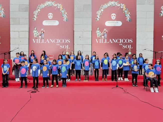 El 12 de diciembre fue el turno de la actuación del coro del colegio La Zarzuela