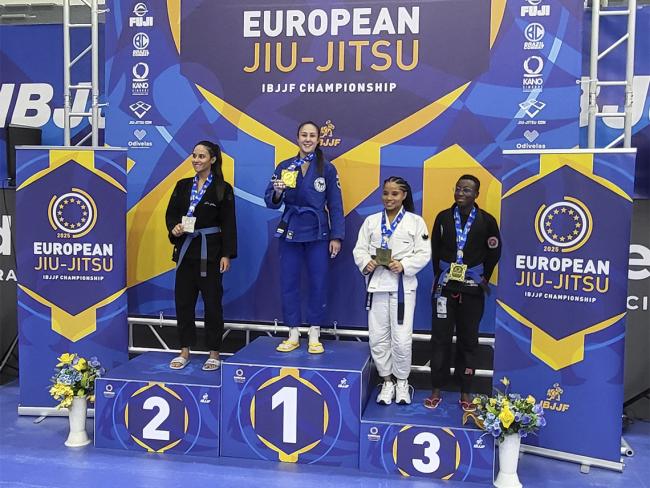 La torrejonera, Ana Cristina Gervás, se proclama campeona de Europa de jiu-jitsu brasileño