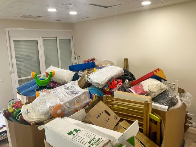 El material donado se ha hecho llegar a escuelas infantiles de Aldaia y centros educativos y culturales de La Torre y Beniparrell (Valencia)