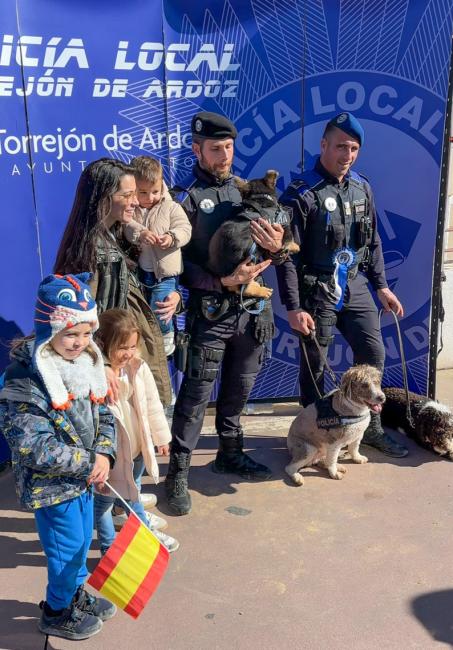 Día de la Tortilla 2025 - Exhibición del Grupo Canino de la Policía Local