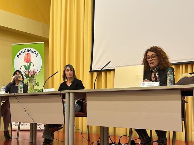 Charla informativa de esta enfermedad, en el Centro Polivalente Abogados de Atocha sobre “La nutrición y el bienestar emocional como pilares de la salud del paciente”