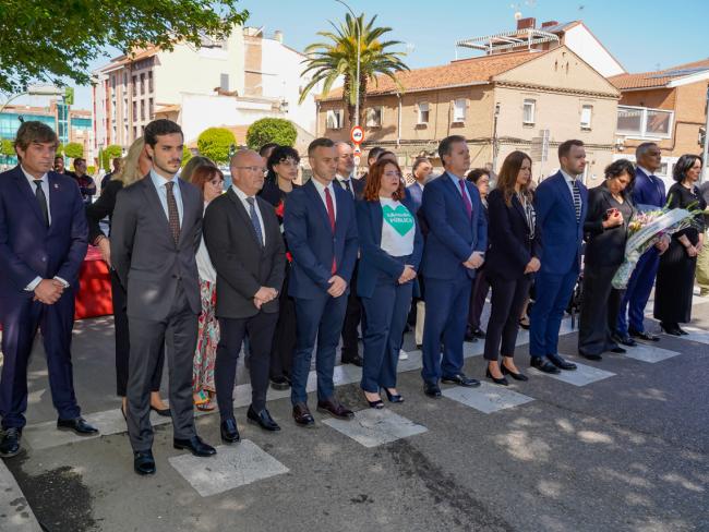 Torrejón de Ardoz recordó a las personas fallecidas por el COVID-19 con un sentido homenaje