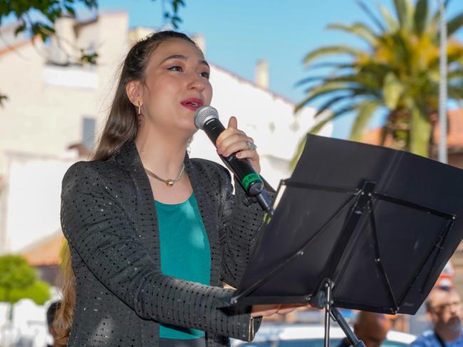 Torrejón de Ardoz recordó a las personas fallecidas por el COVID-19 con un sentido homenaje