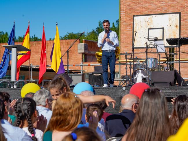 Alejandro Navarro: “como alcalde de Torrejón quiero darles la enhorabuena por estos cincuenta años de existencia