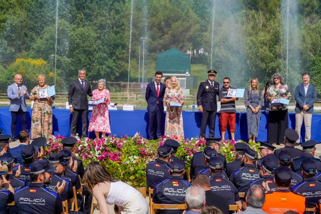 Placa agentes jubilados de la Policía Local de Torrejón de Ardoz