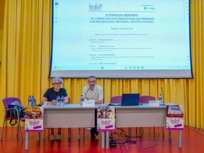 El concejal de Educación, Bienestar e Inmigración, Rubén Martínez en el Centro Polivalente Abogados de Atocha