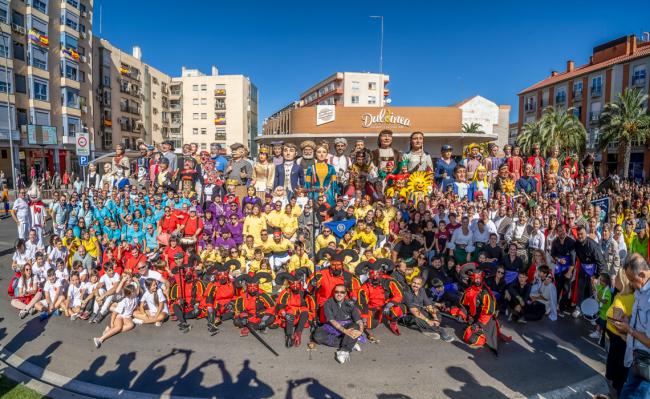 Fiestas Patronales 2025 - Desfile de Gigantes y Cabezudos