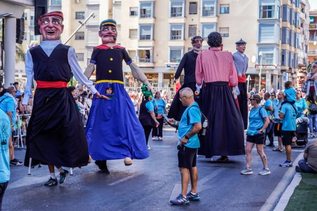 Fiestas Patronales 2025 - Desfile de Gigantes y Cabezudos