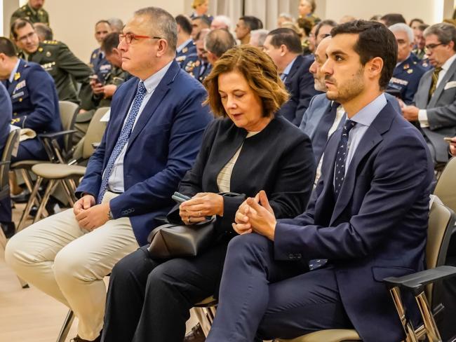 El alcalde, Alejandro Navarro Prieto, en la conmemoración del 85º aniversario de la creación del Centro de Instrucción de Medicina Aeroespacial (CIMA)