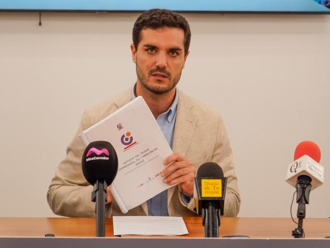 El alcalde recordó que Torrejón ha pasado de tener de 6.000 a más de 8.000 empresas en dos años