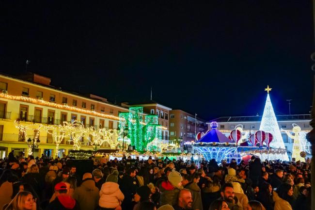 Acto de inauguración de la Plaza de los Guachis-Plaza Mayor
