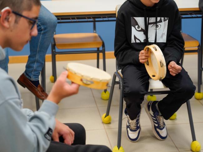 Cada vez más profesionales utilizan la música como terapia para personas con discapacidad física e intelectual