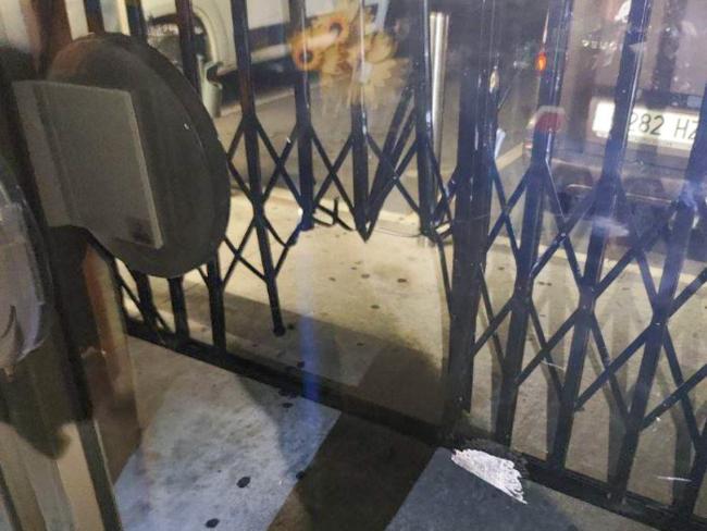 Boquete realizado por los delincuentes
