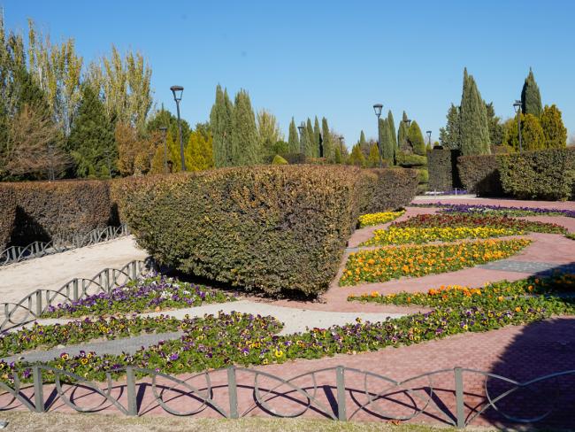 Con la reforma integral de los Jardines Torre Eiffel, situados en el Parque Europa, ya son 130 los parques nuevos o reformados por el equipo de Gobierno local en Torrejón de Ardoz