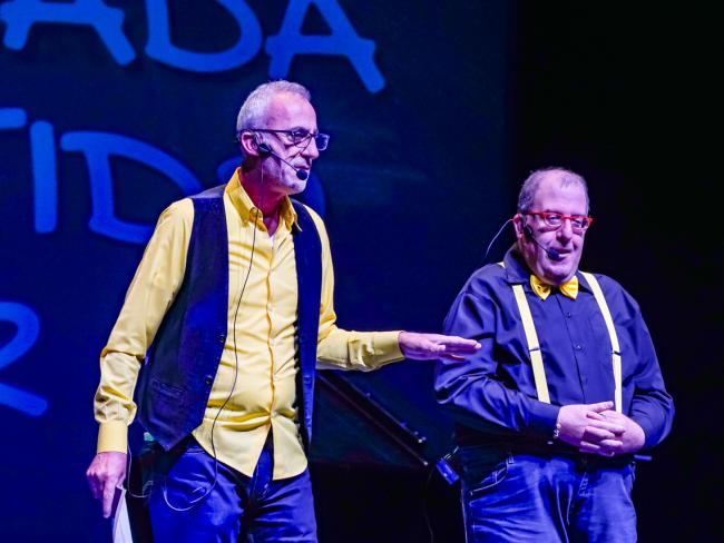 Los actores de la película “Campeones” “Josete” y Edu Luki, fueron los encargados de presentar la Gala de la Semana de la Diversidad Funcional y el Voluntariado