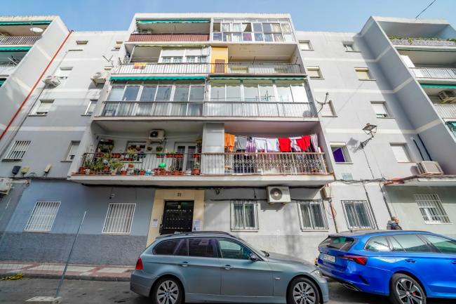 Calle Segovia, 21