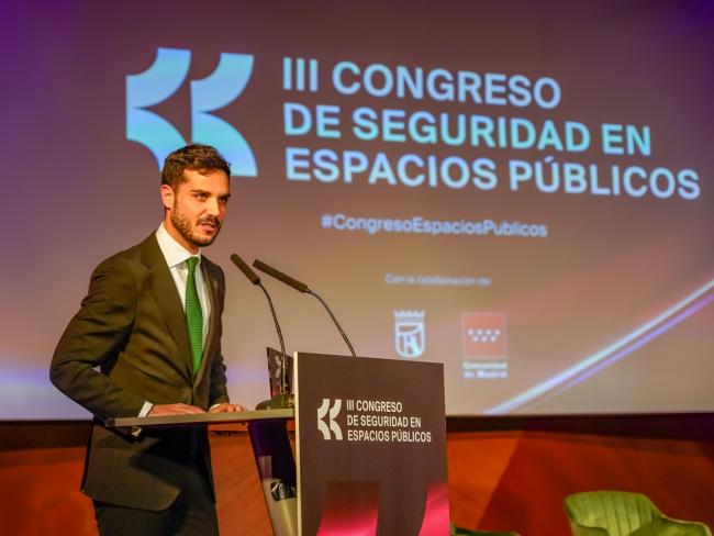 Alejandro Navarro Prieto durante su intervención en el congreso