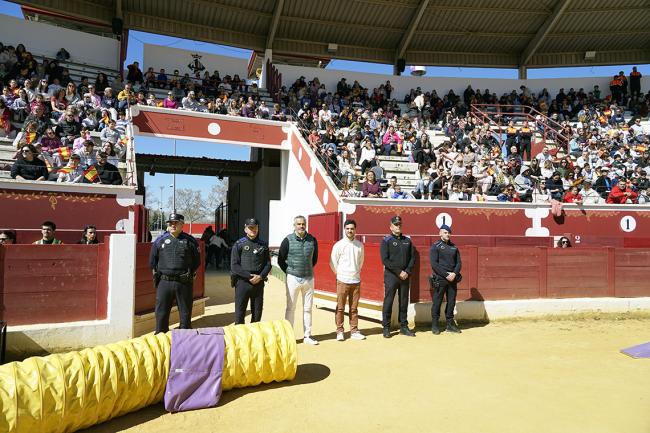 Importante participación de las unidades caninas de las Policías locales