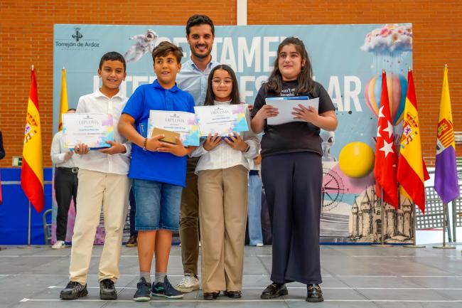 Certamen Literario Escolar - Colegio Gabriel y Galán
