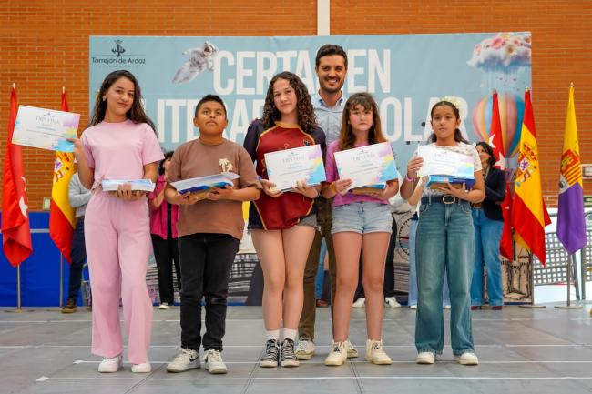 Certamen Literario Escolar - Colegio La Gaviota