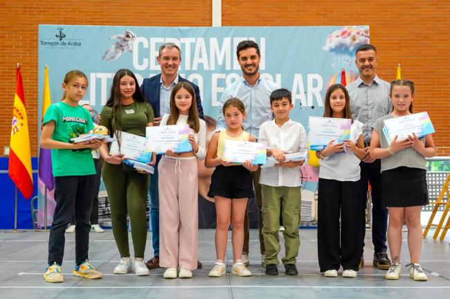 Certamen Literario Escolar - Colegio Miguel Hernández