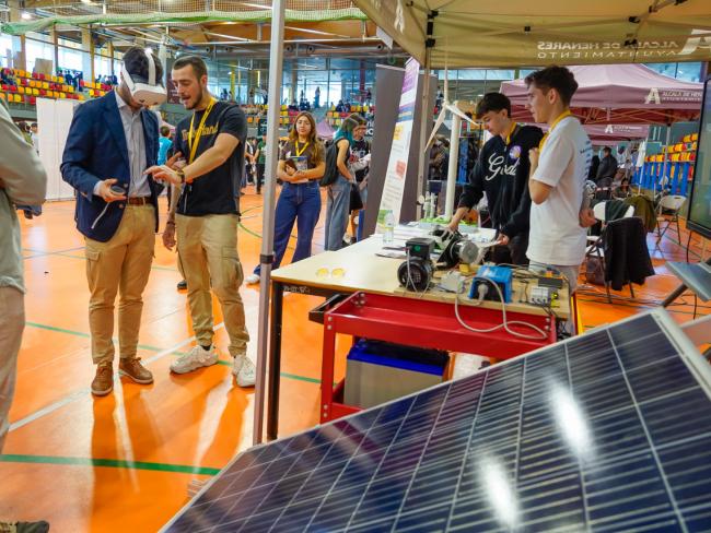  VI Feria de las Profesiones del Henares   