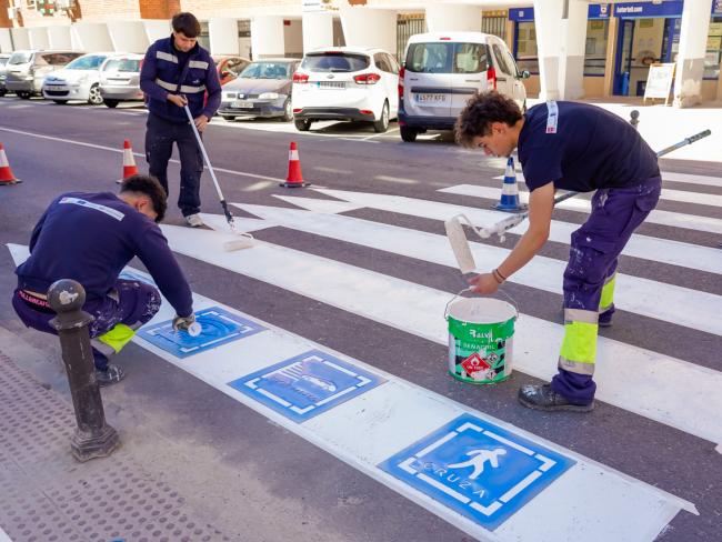  Pasos de peatones con pictogramas dirigidos, principalmente, a personas con Trastorno del Espectro Autista