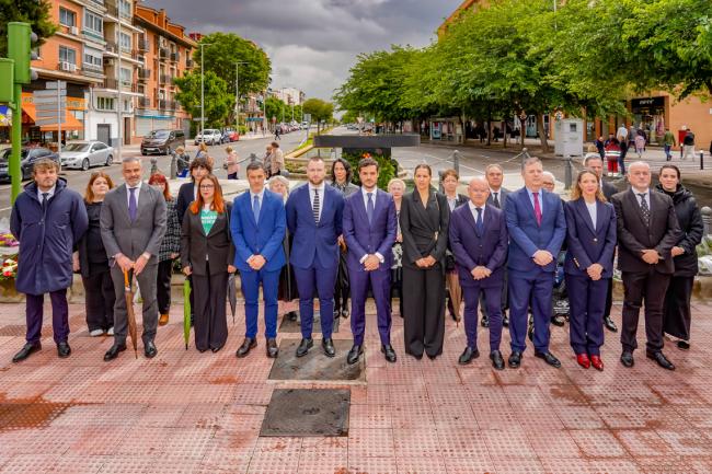 Torrejón de Ardoz recordó a las víctimas de la COVID-19 con un sentido homenaje