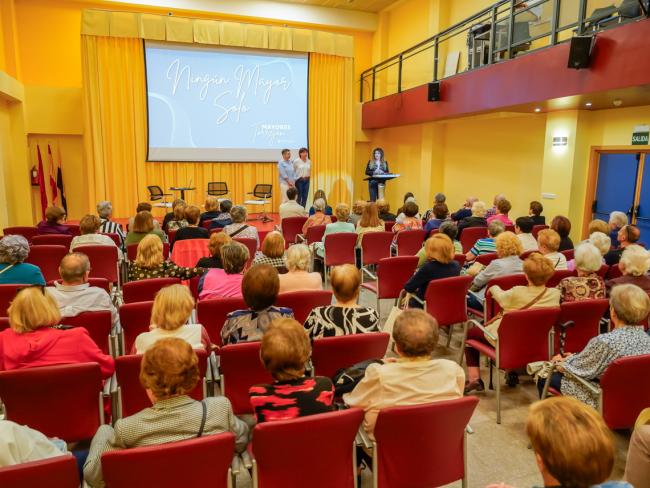 Una de las masterclass fue impartida por Sara García y estuvo centrada en la lucha contra la soledad no deseada