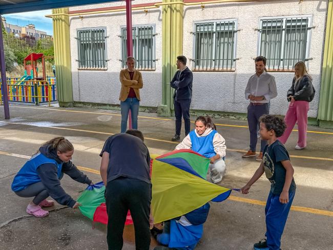 La iniciativa ofrece a los niños de la ciudad un espacio seguro y adecuado para jugar, realizar actividad física y disfrutar del aire libre