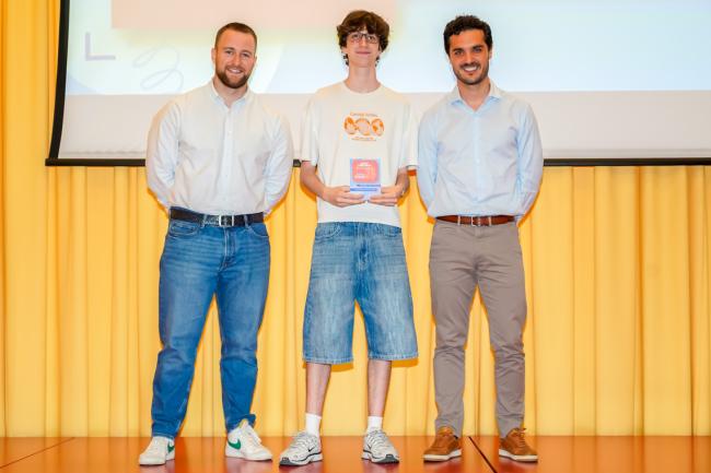 Premio especial Artista de Torrejón modalidad Mini vídeo: DAVID SÁNCHEZ HONRUBIA 