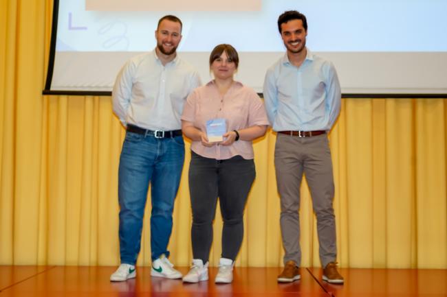Primer premio modalidad Pintura: ERICA POZANCO GÓMEZ