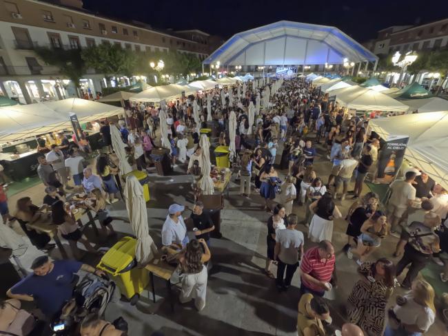 Gran ambiente en la Plaza Mayor